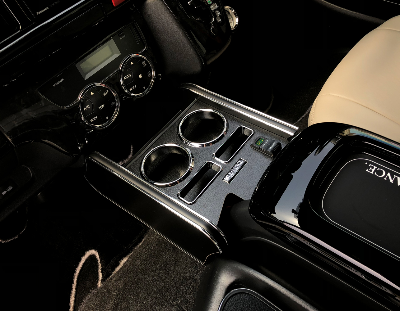 Interior CupHolder 200系ハイエース　レガンス　インテリアカップホルダーModel Ⅱ